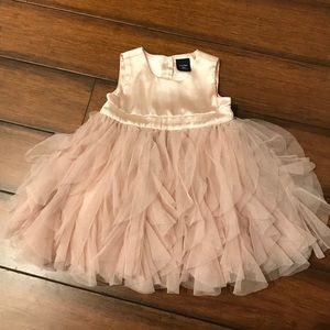 BabyGap light pink ruffle dress
